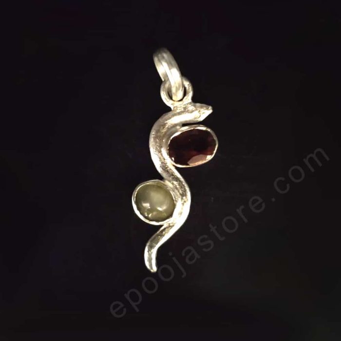 Kalasarpa Dosha Nivarana Silver Locket - Image 2