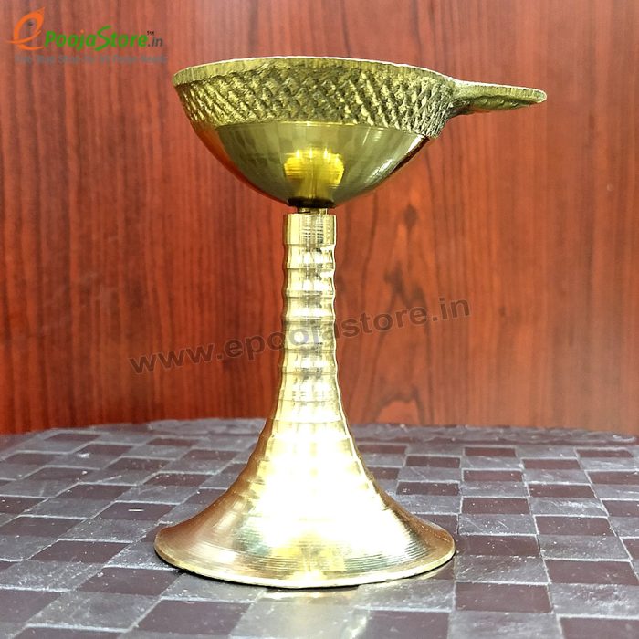 Brass Diyas,Oil Lamp, For Home or Mandir Decoration (Pack of 1 Pc) - Image 2