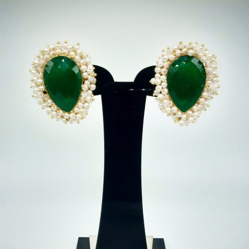 Oxidized Emerald with Studded Pearls